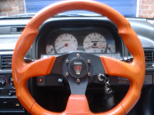 my214steeringwheel.jpg